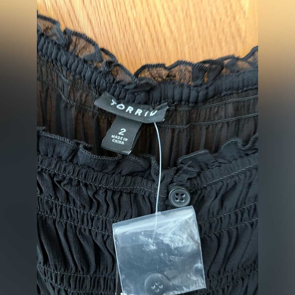 Torrid open front sheer topper 2 (2X) - Picture 2 of 8